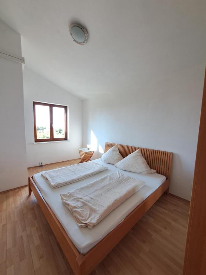 Apartments Pavlovic Ninski Stanovi ภายนอก รูปภาพ