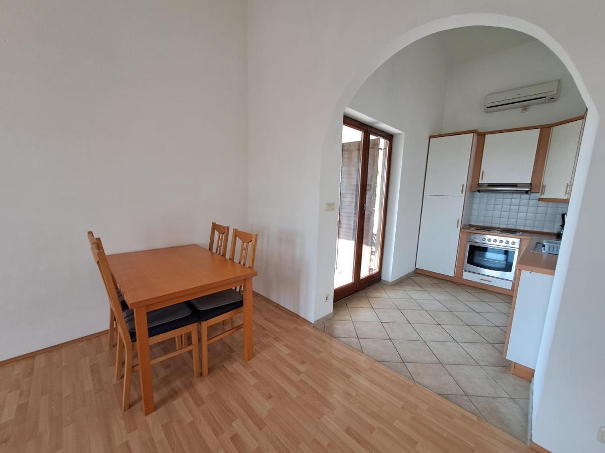 Apartments Pavlovic Ninski Stanovi ภายนอก รูปภาพ